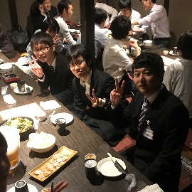 スタッフ飲み会にて