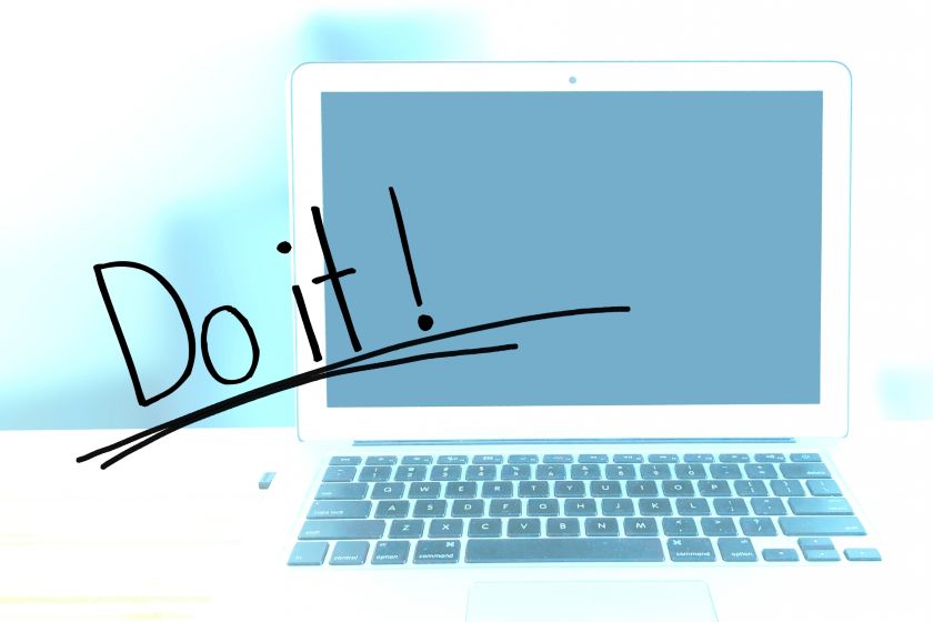 Do it!のメッセージとノートPC